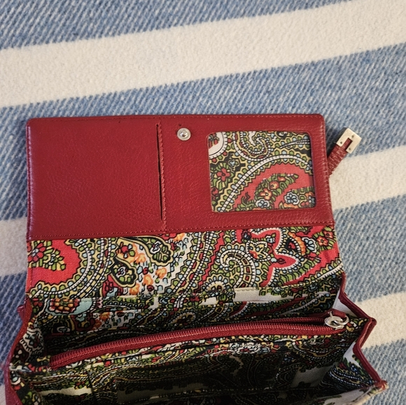 Talbots Genuine leather red wallet, paisley print non-smoke home - Picture 3 of 16